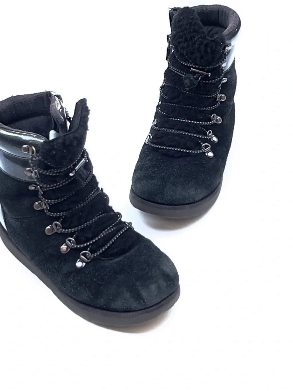 UGG Australia Boy's Metallic Trim Suede Booties Sz 1